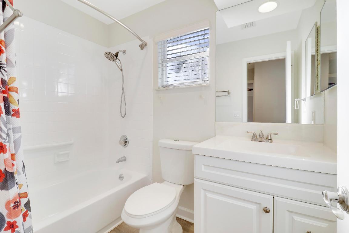 13565 Whispering Lakes Lane