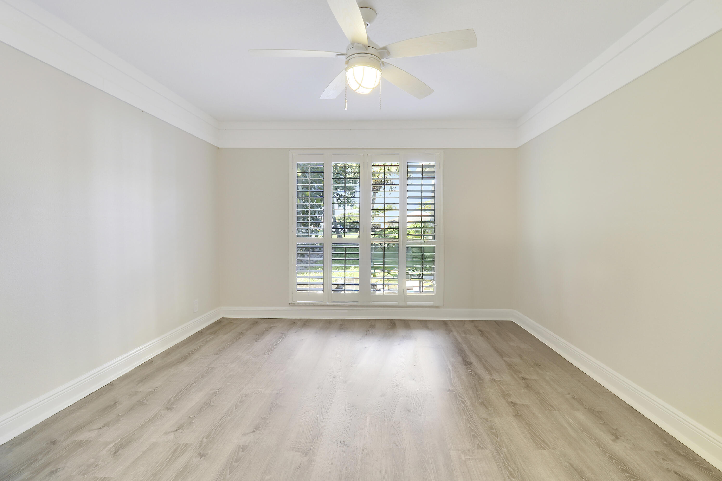 13565 Whispering Lakes Lane