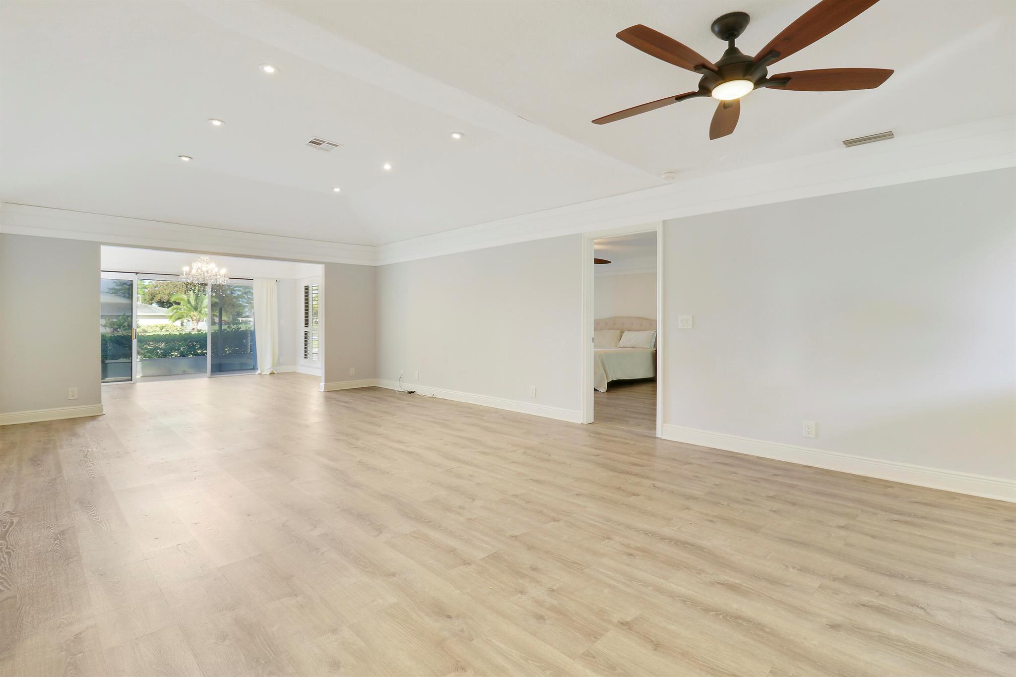 13565 Whispering Lakes Lane