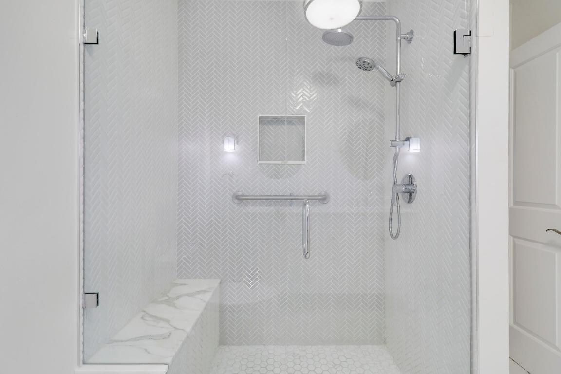 13565 Whispering Lakes Lane