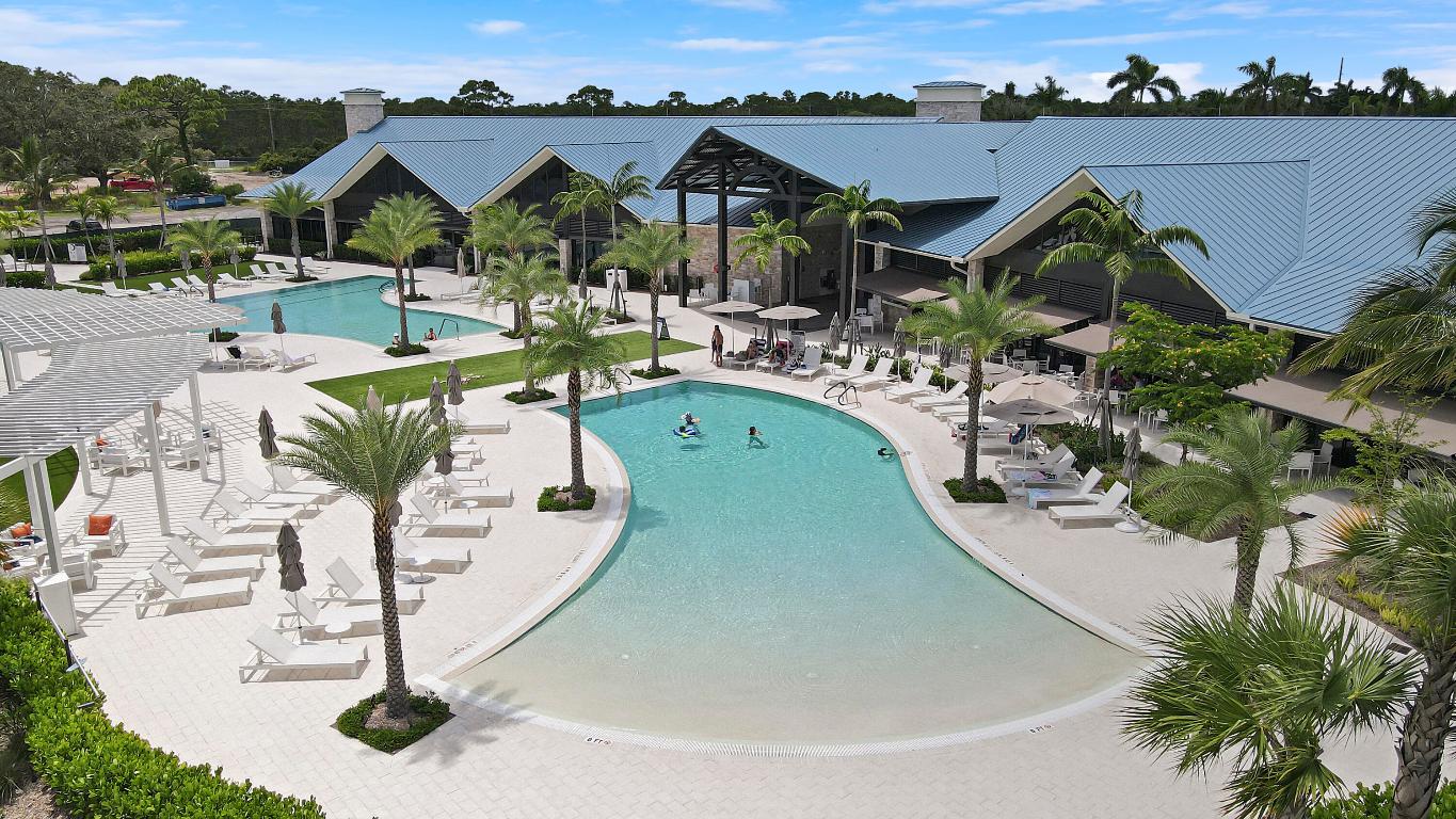 13565 Whispering Lakes Lane