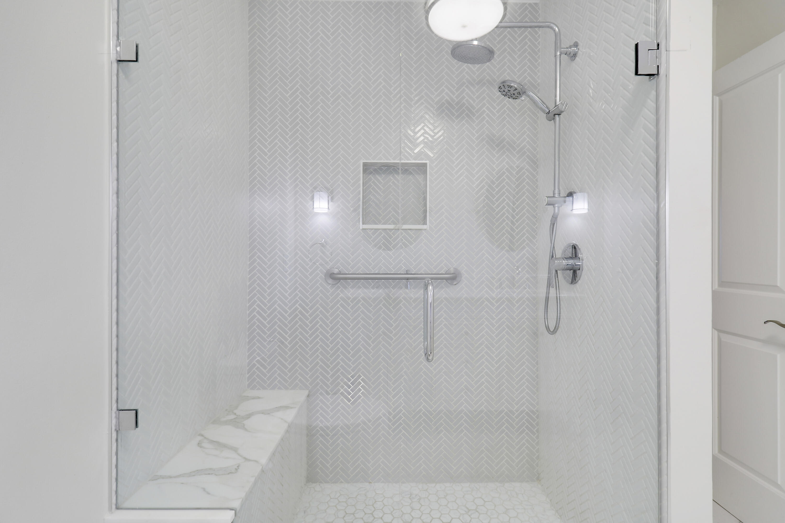 13565 Whispering Lakes Lane