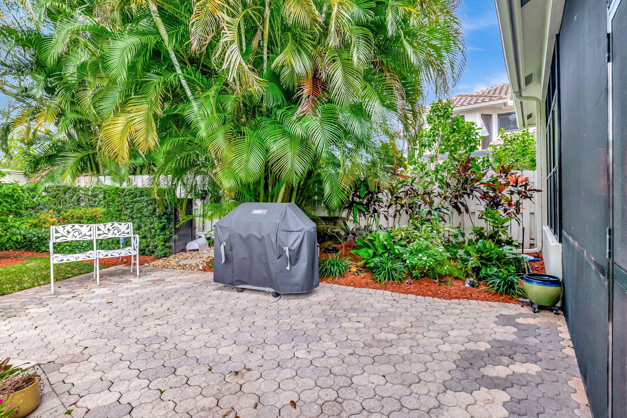 2481 NW 64th Street