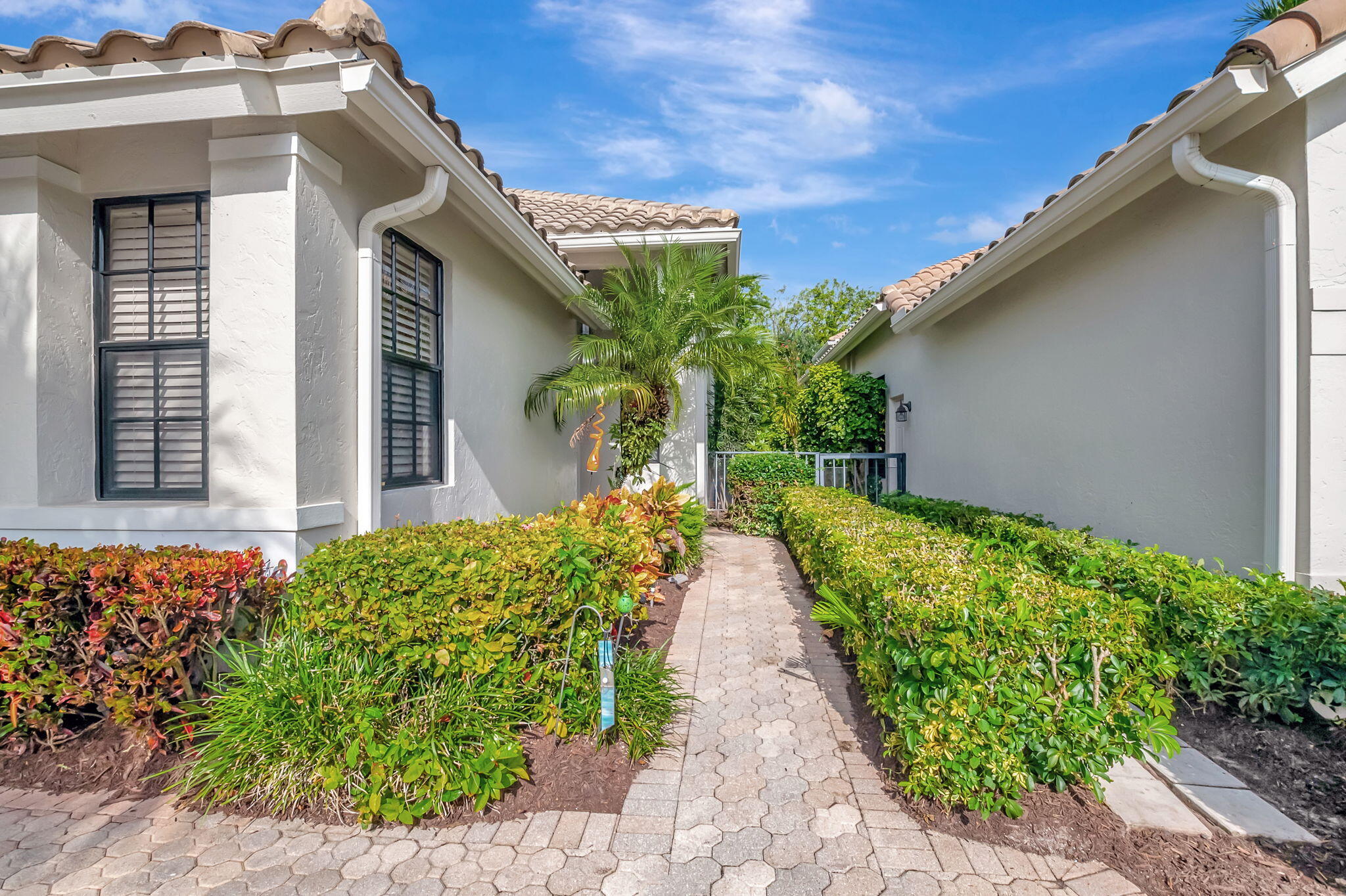 2481 NW 64th Street