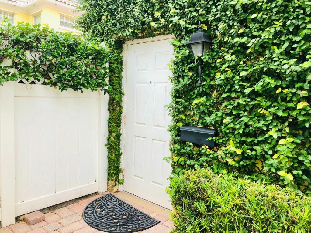 128 Savona Drive Casita Apt