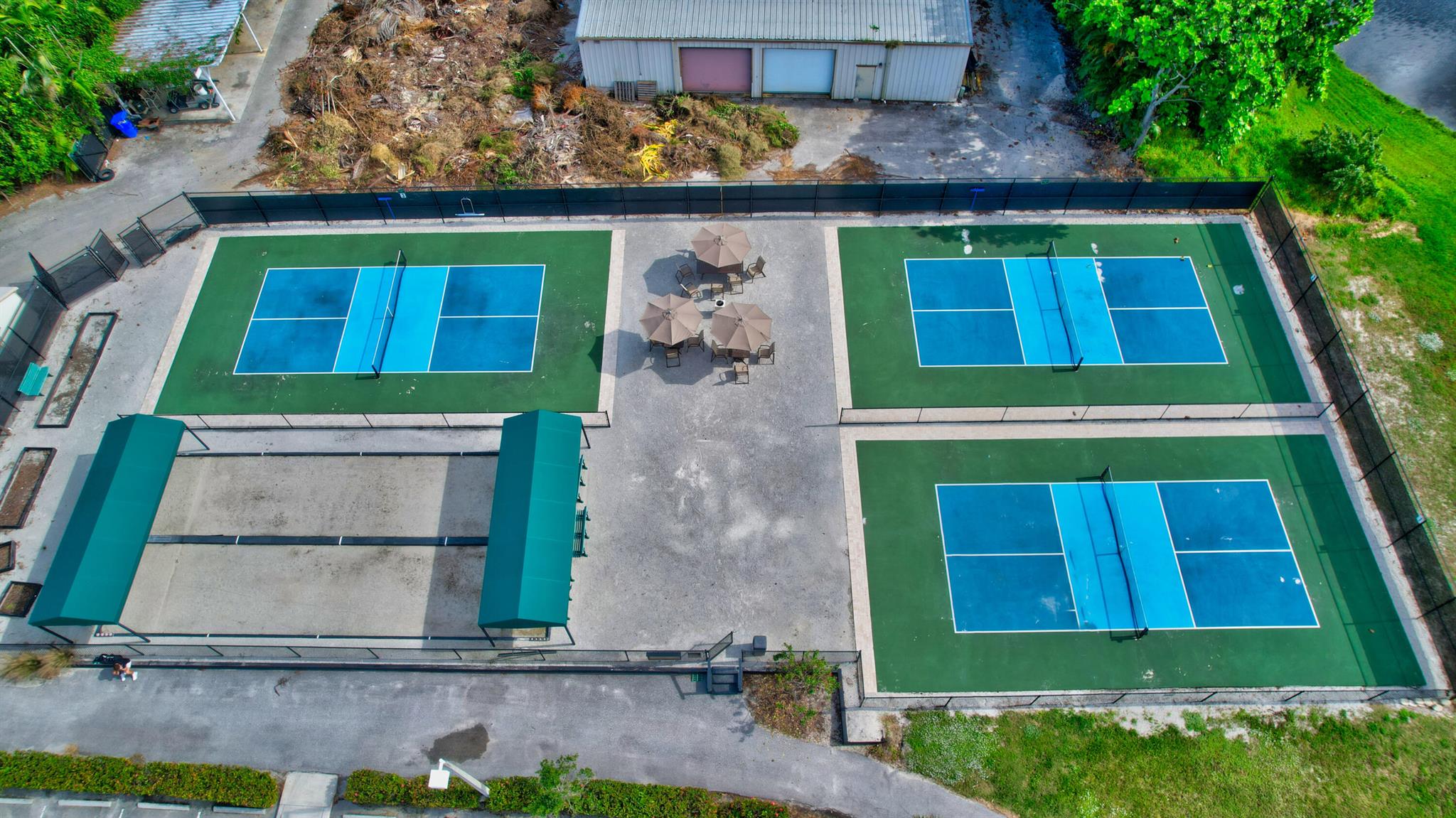 4665 Fountains Drive S