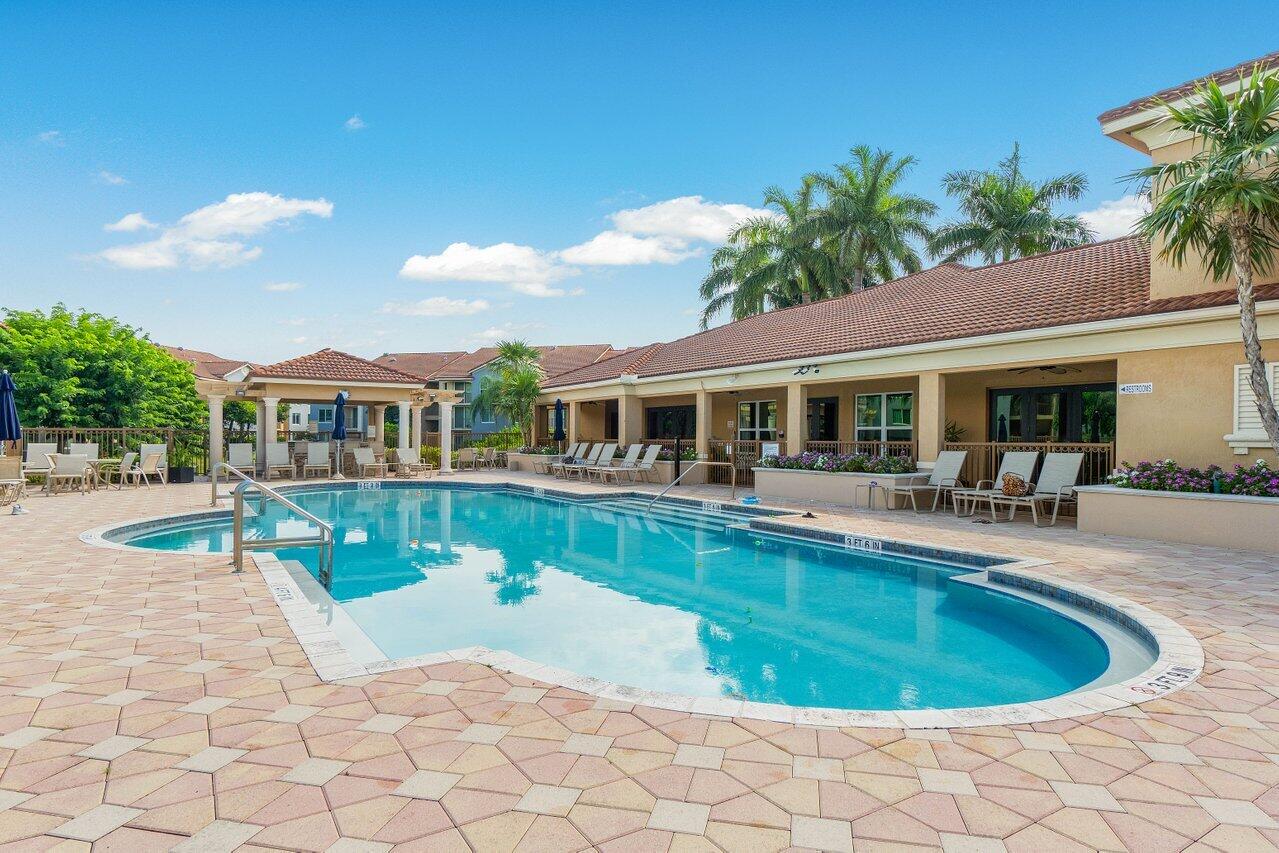 106 Villa Circle 106