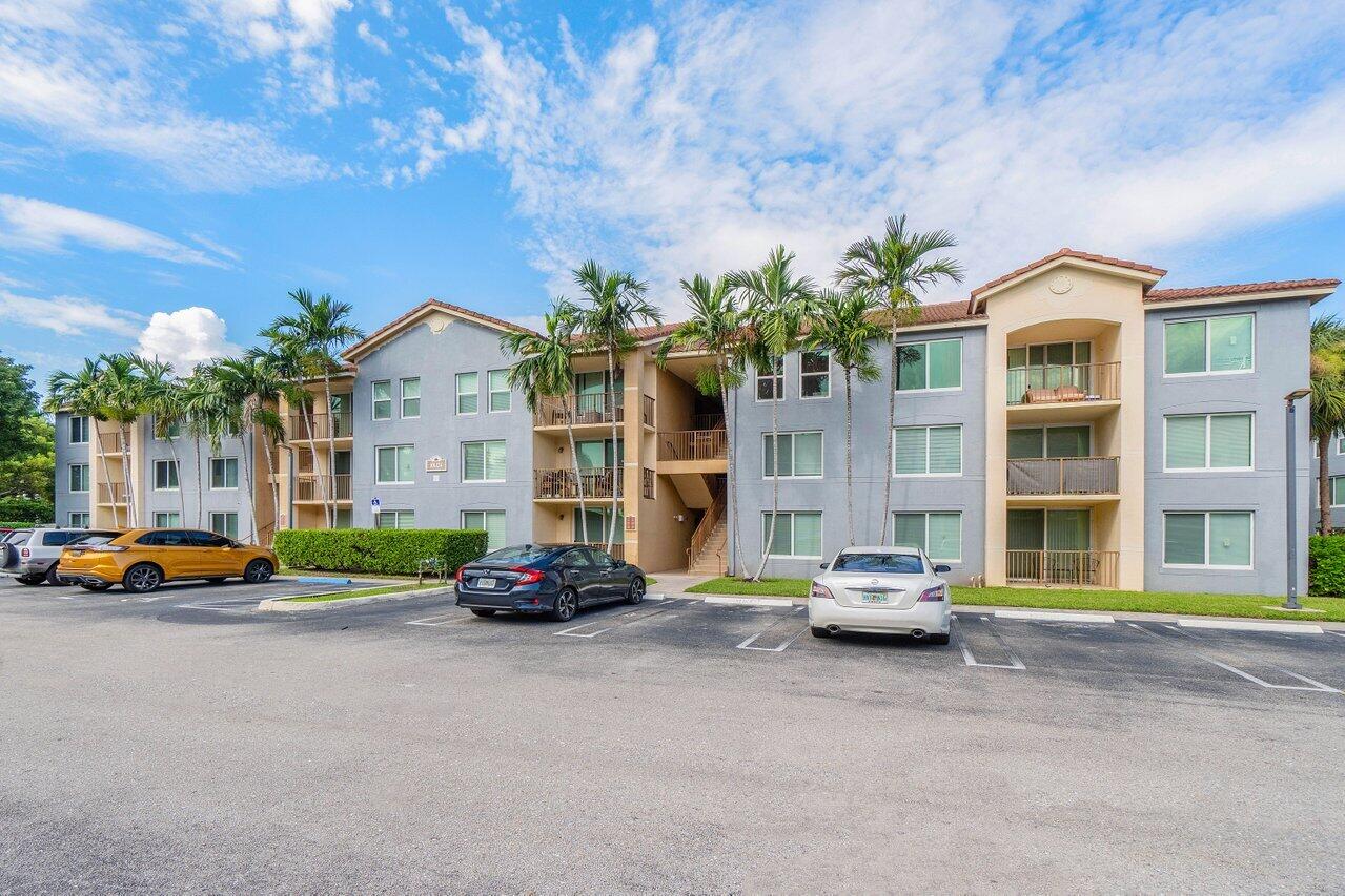 106 Villa Circle 106