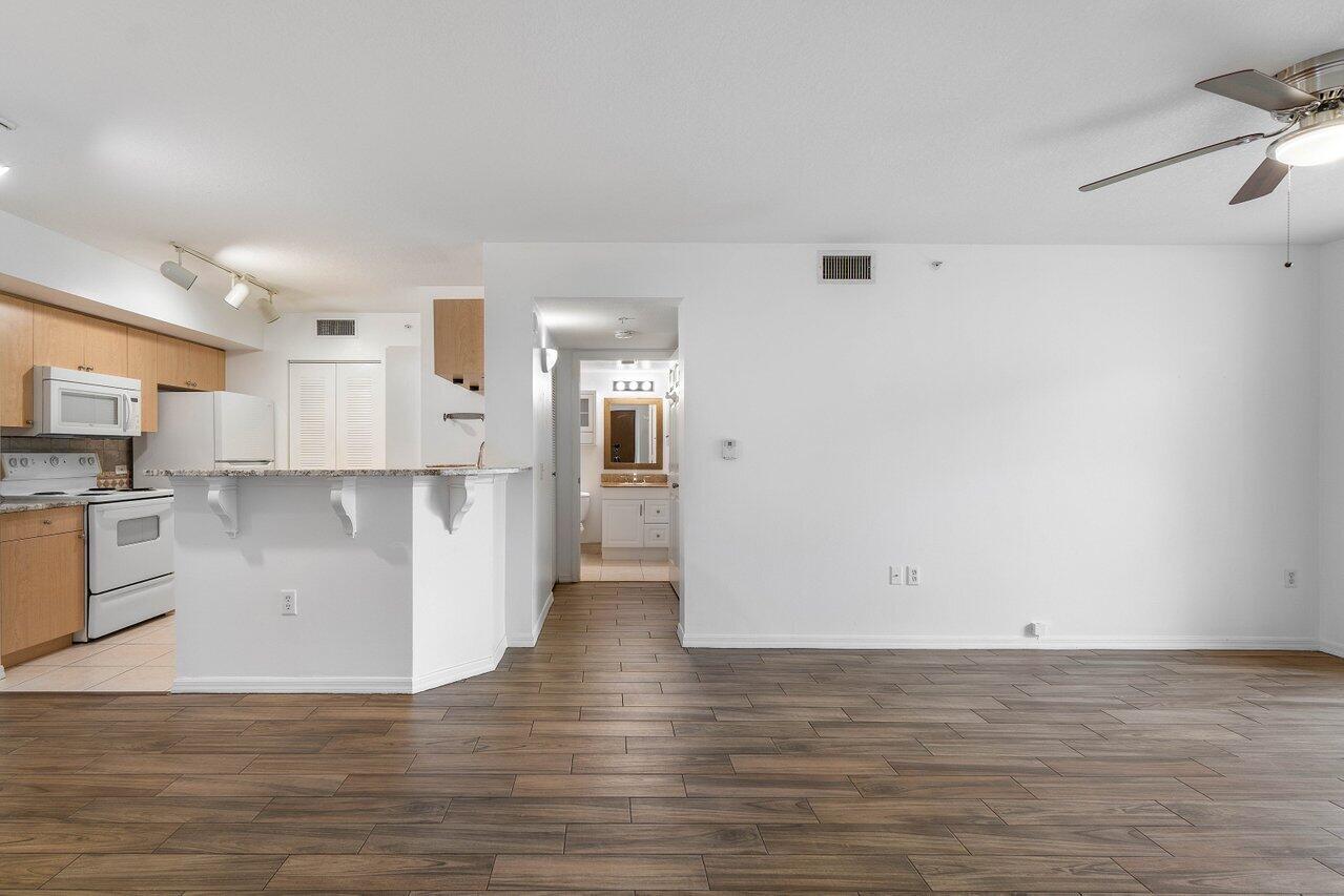 106 Villa Circle 106