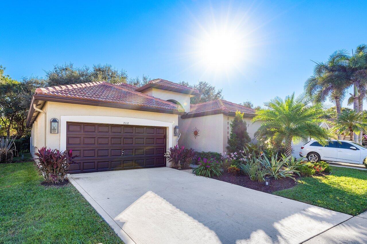 7632 Charing Cross Lane