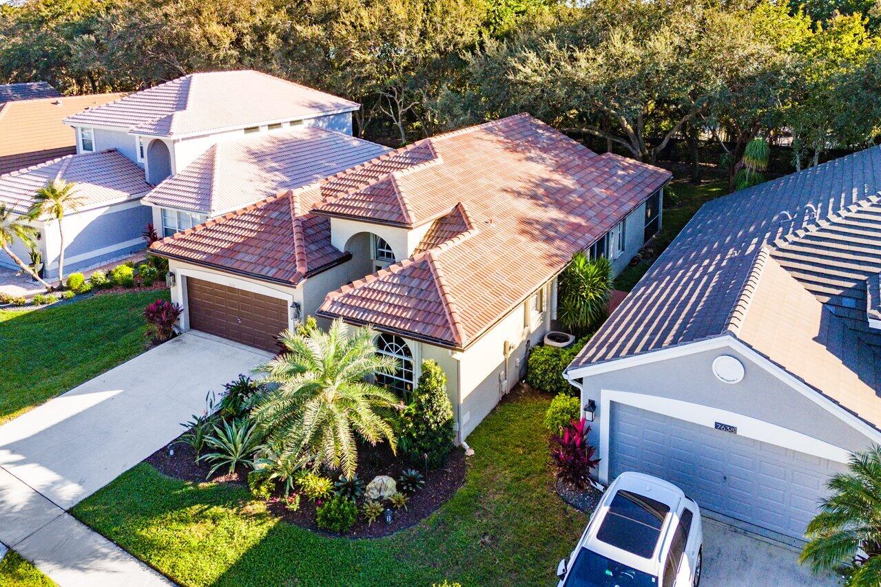 7632 Charing Cross Lane