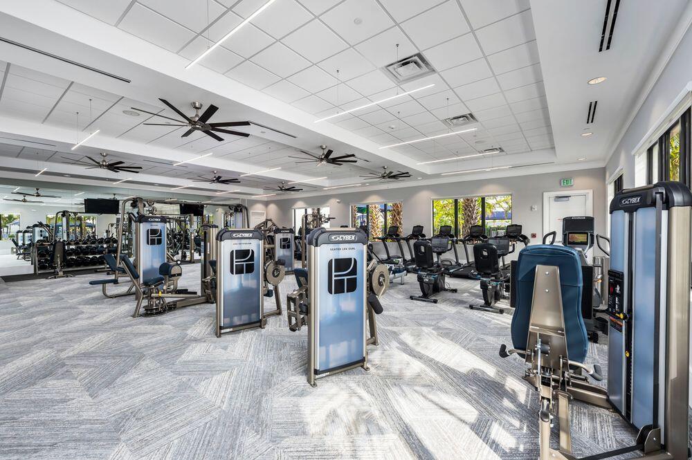 7632 Charing Cross Lane