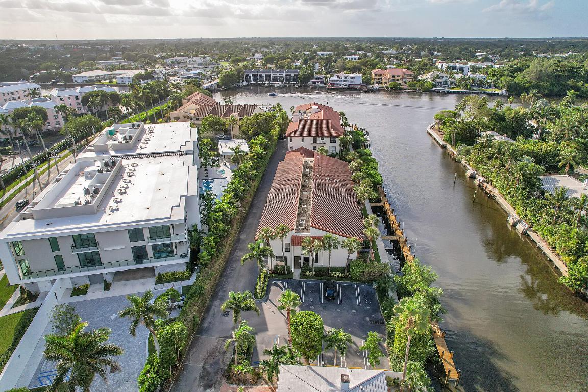 800 Andrews Avenue 9