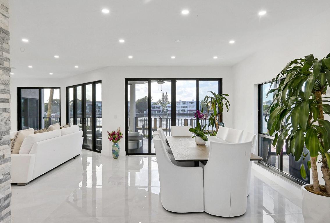 800 Andrews Avenue 9