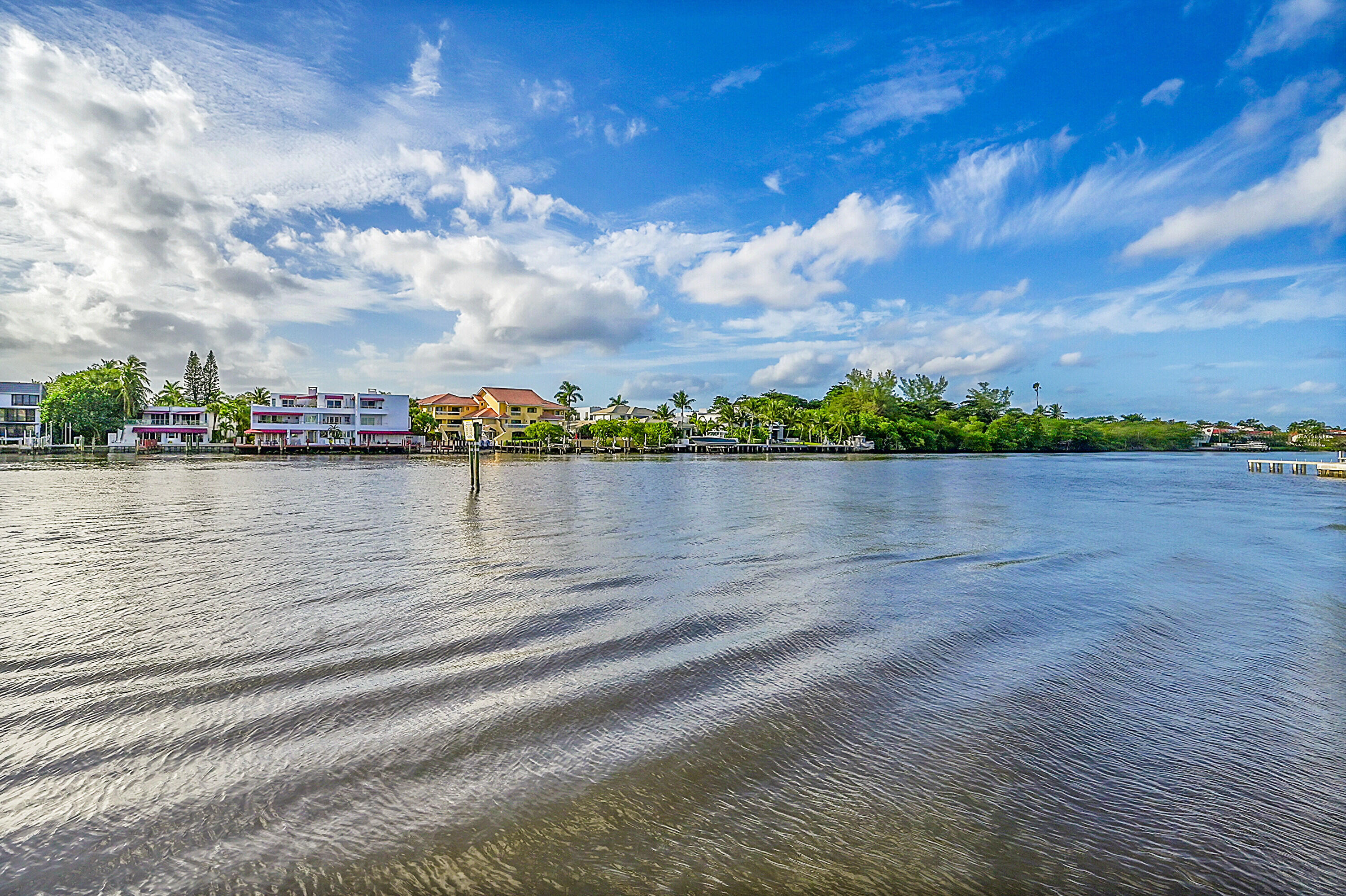 800 Andrews Avenue 9