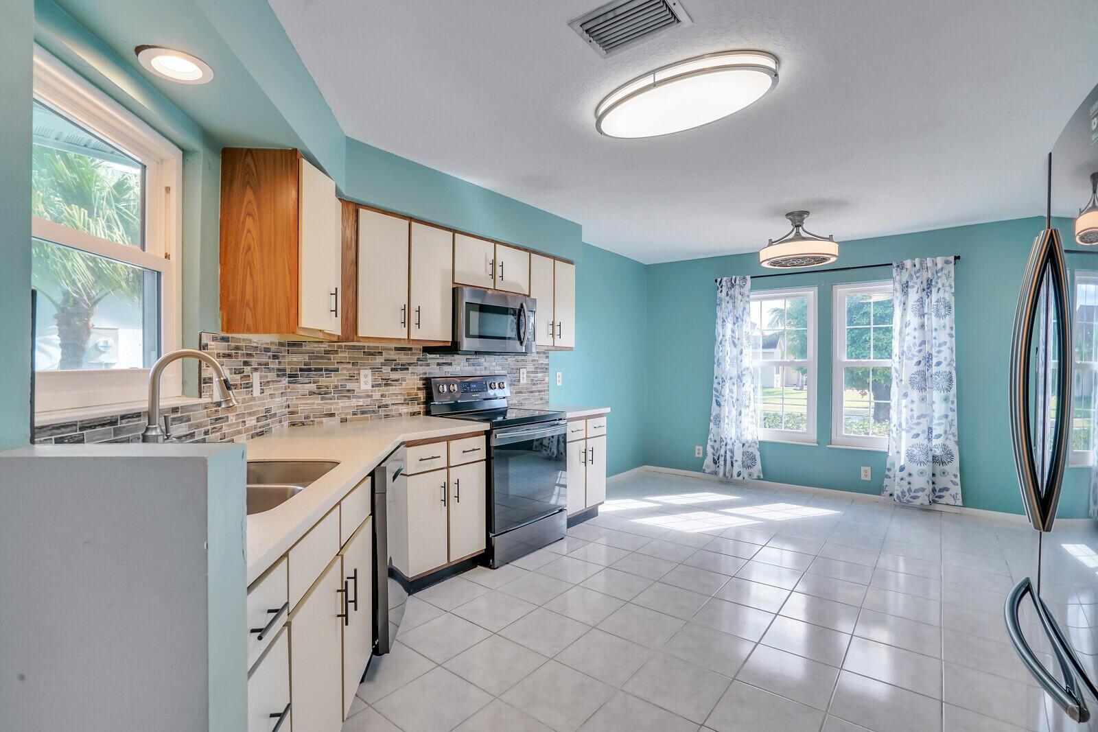 32 Misty Meadow Drive