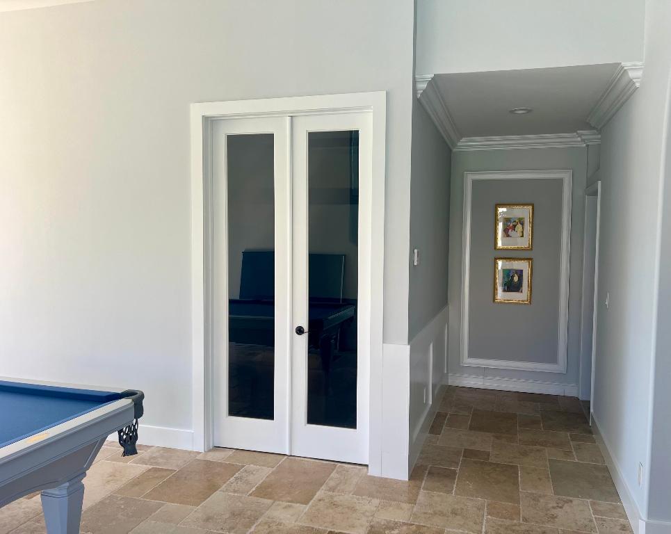 12211 Rockledge Circle