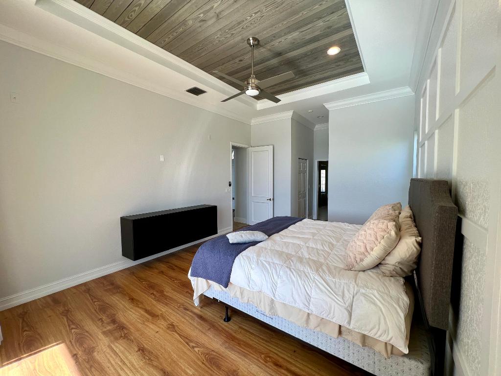 12211 Rockledge Circle