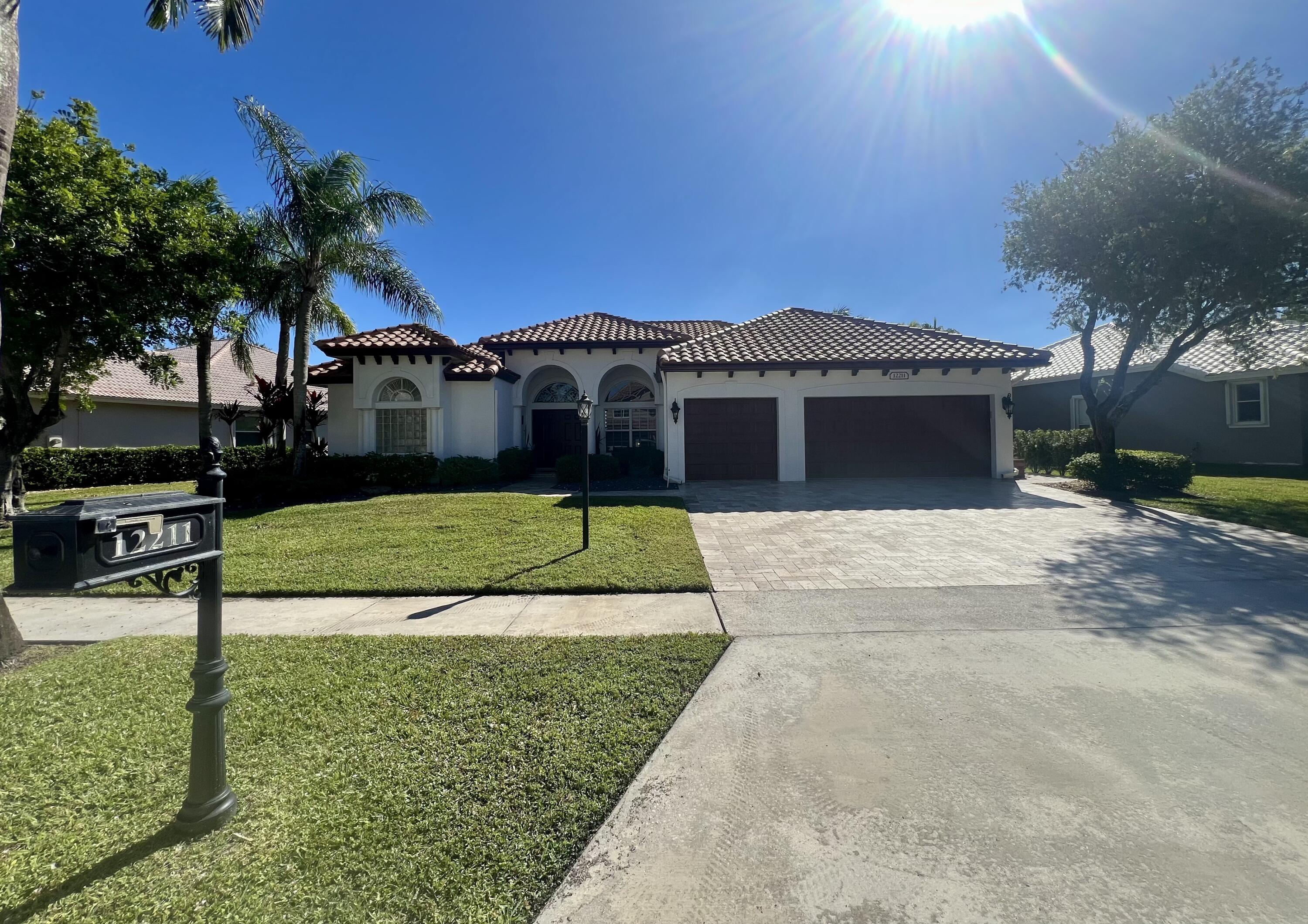12211 Rockledge Circle