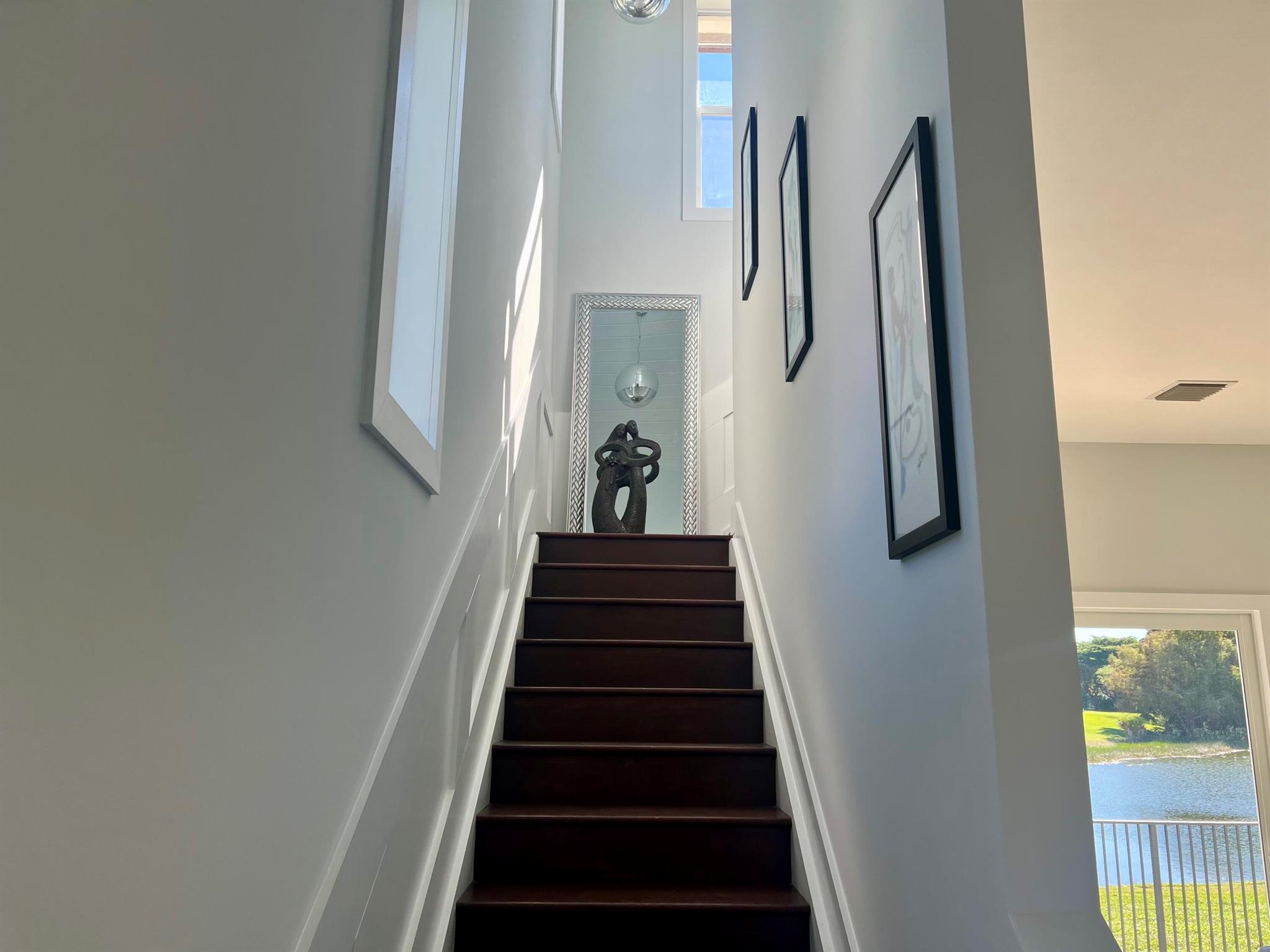 12211 Rockledge Circle