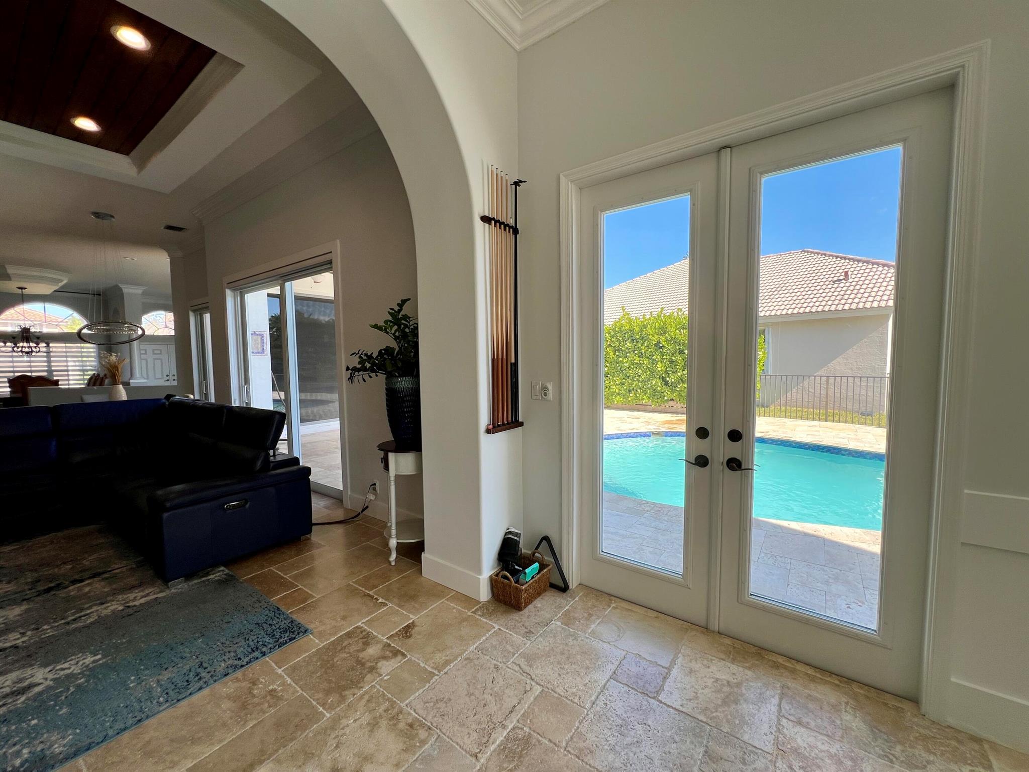 12211 Rockledge Circle