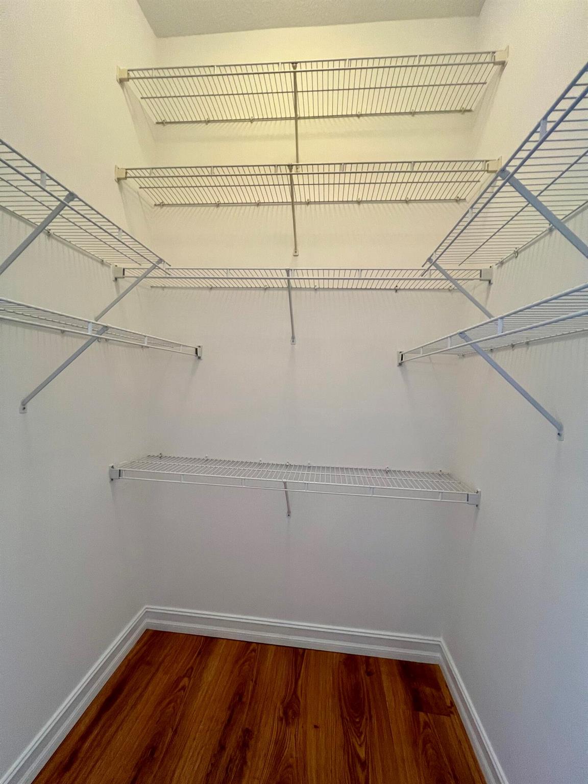 12211 Rockledge Circle