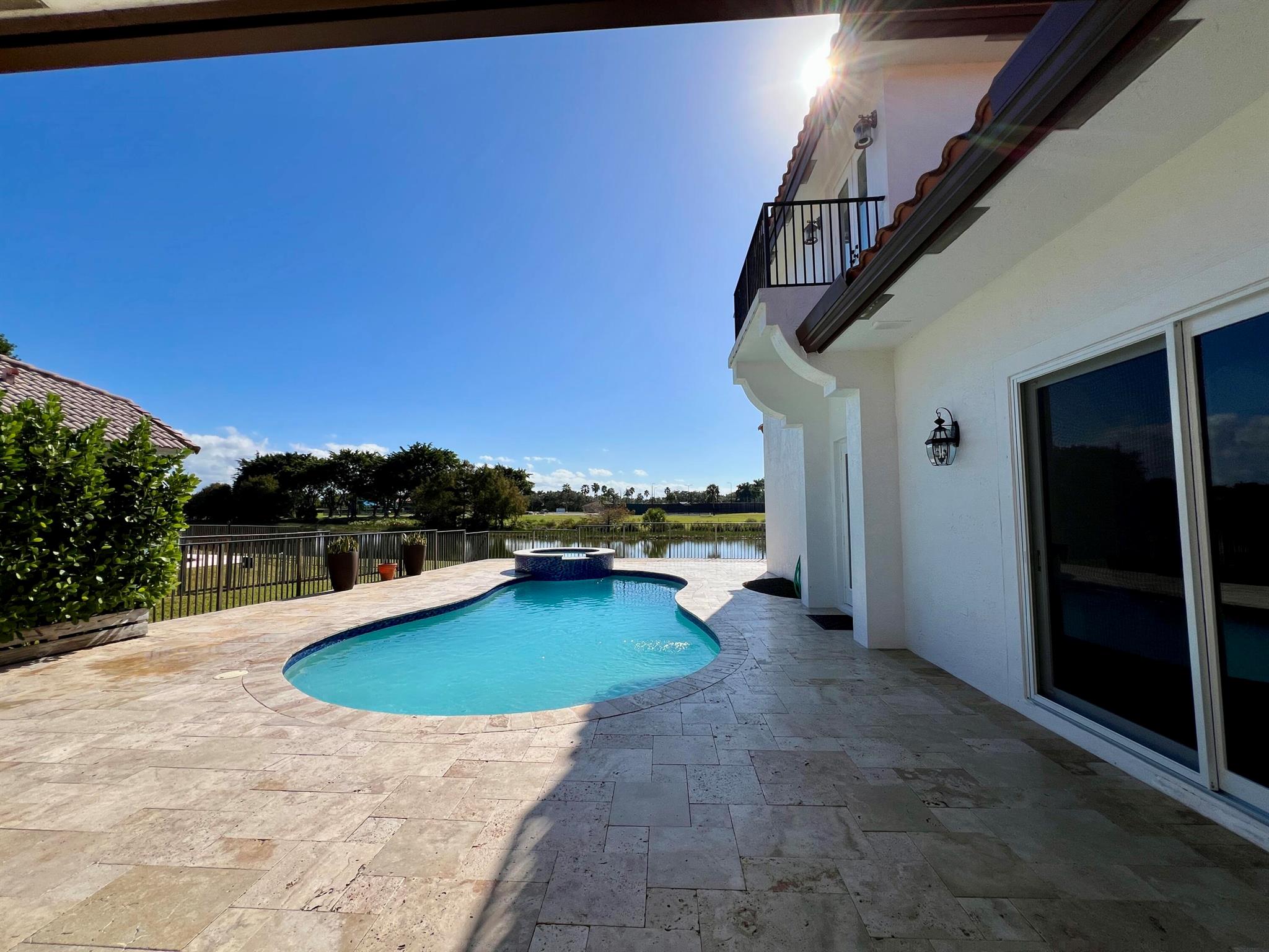 12211 Rockledge Circle