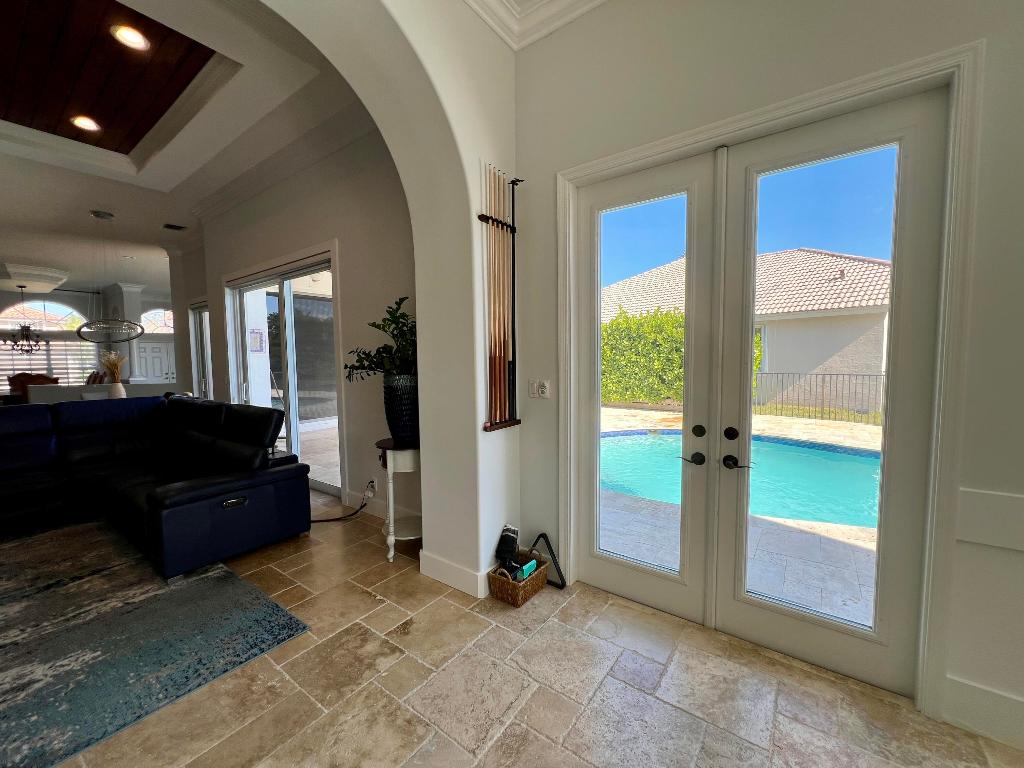 12211 Rockledge Circle