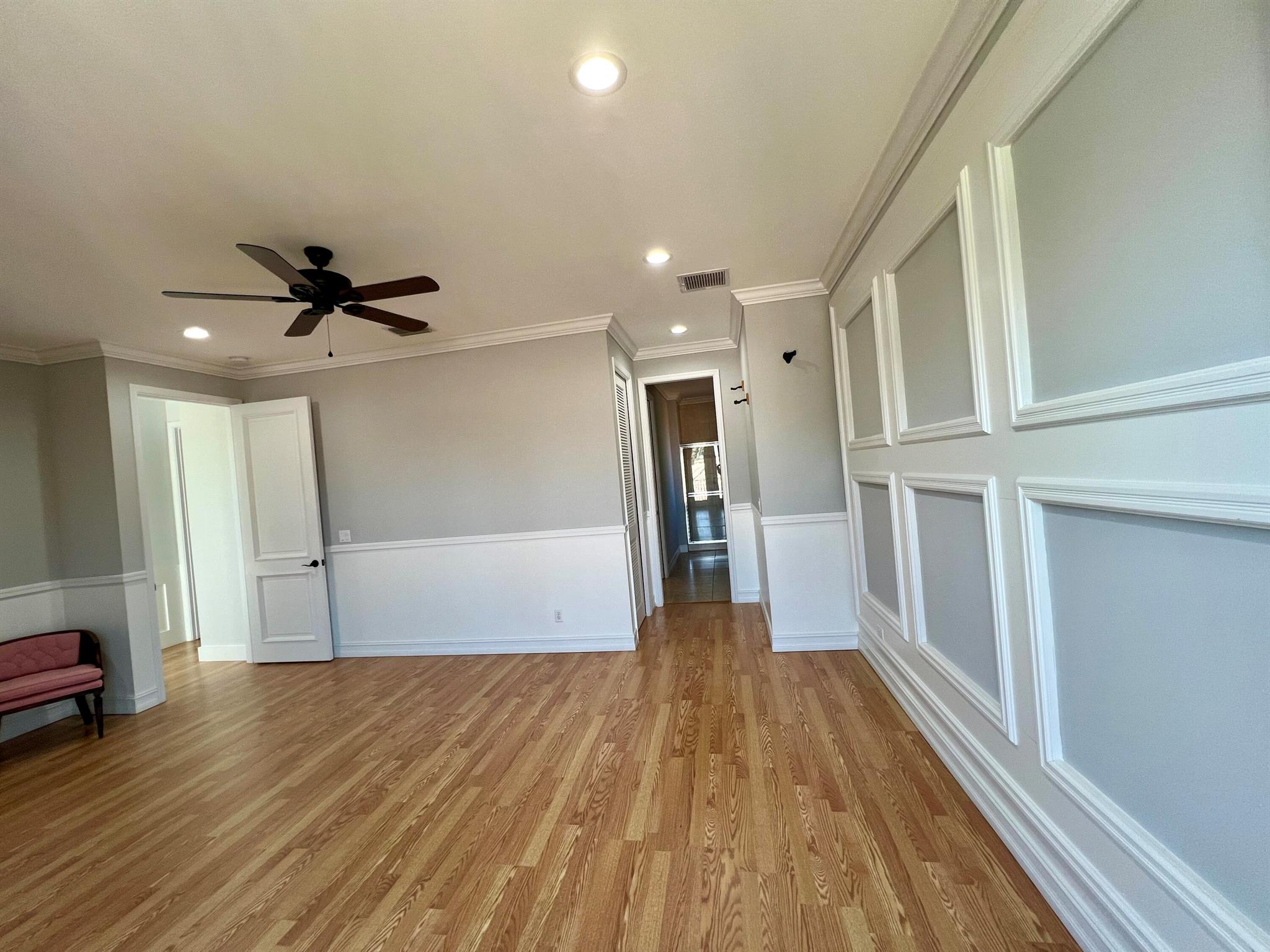 12211 Rockledge Circle