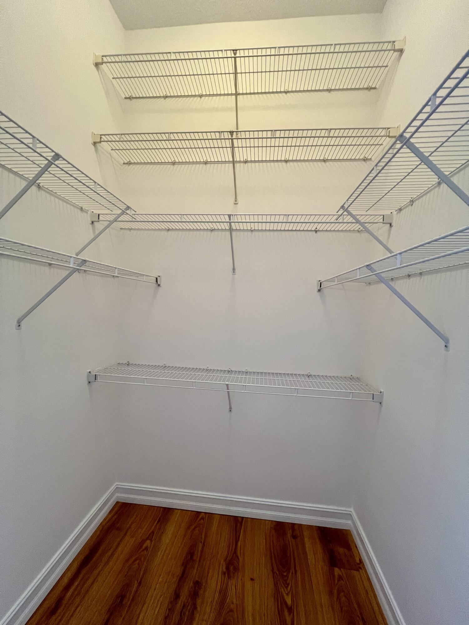 12211 Rockledge Circle