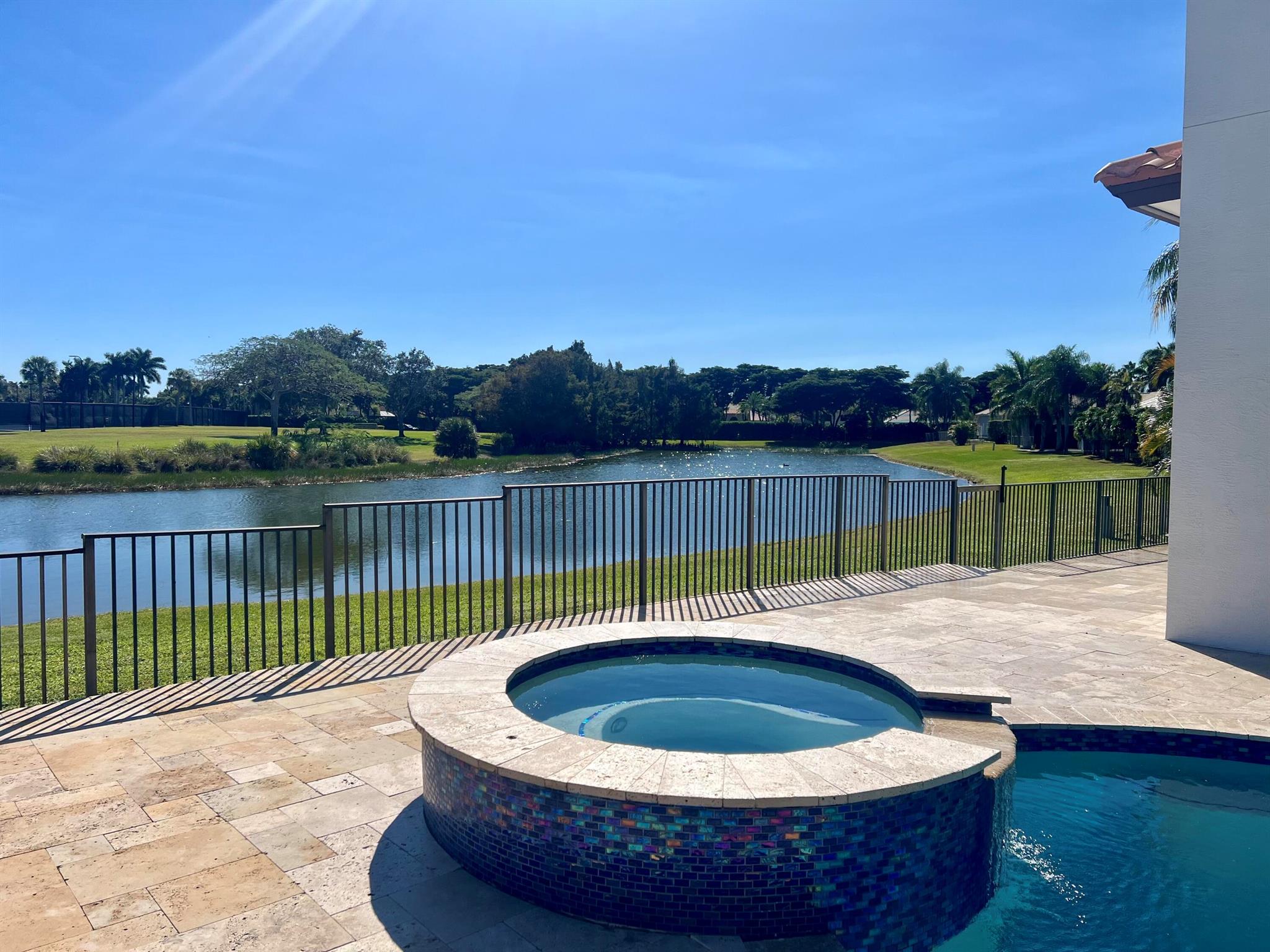 12211 Rockledge Circle