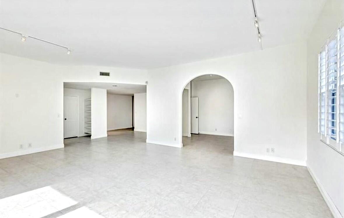 1701 S Flagler Drive 101