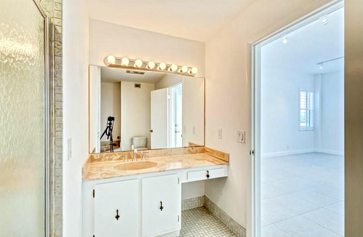 1701 S Flagler Drive 101
