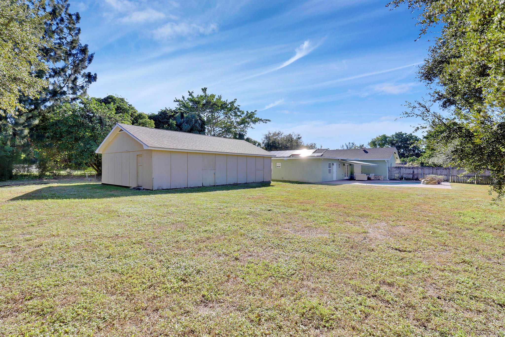 2867 Oak Drive