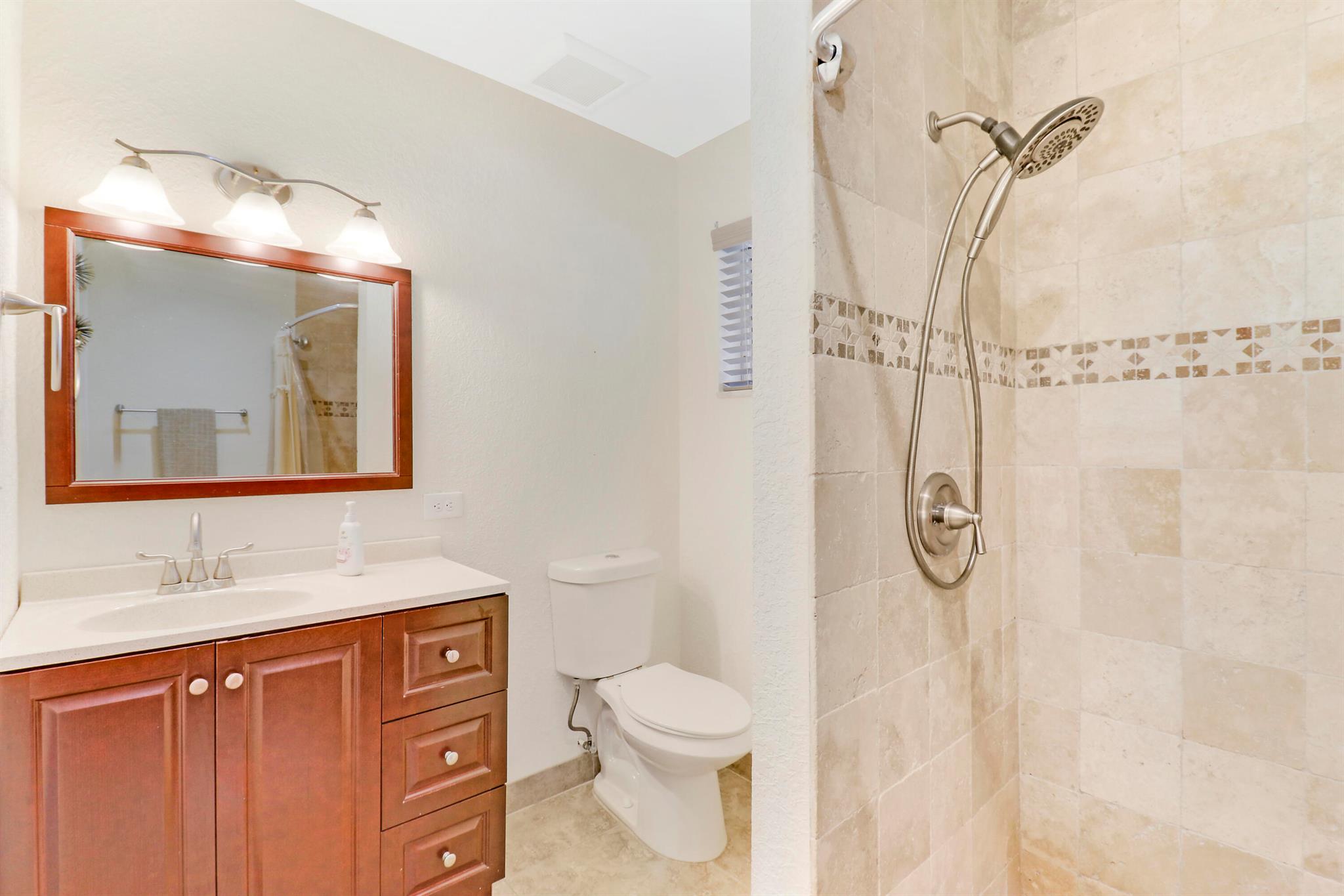 2867 Oak Drive