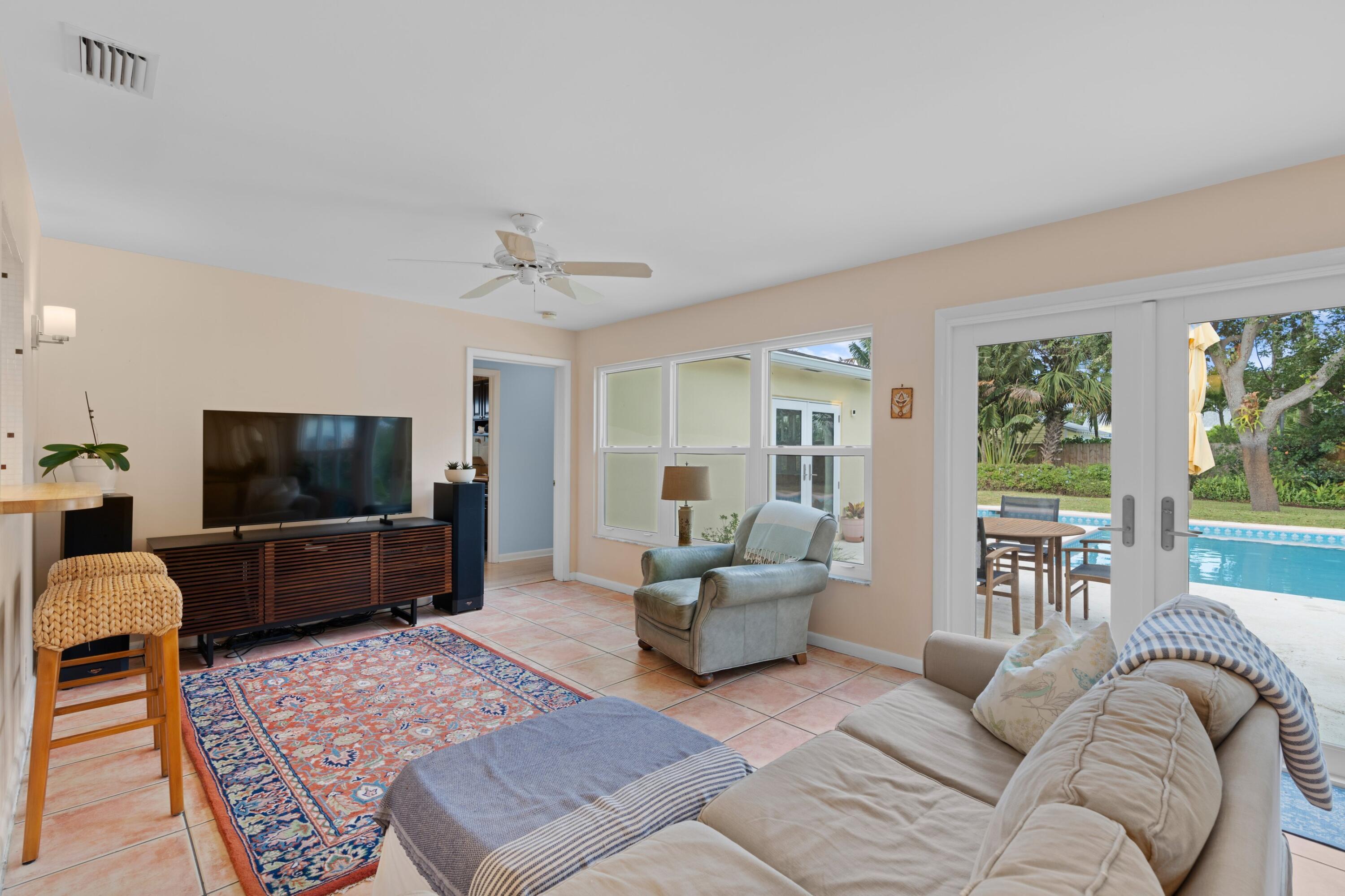 231 Alhambra Place