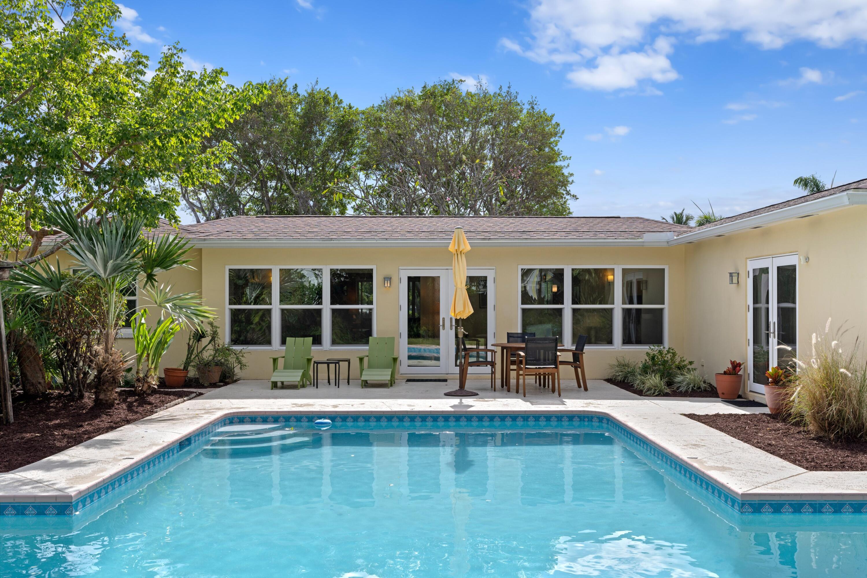 231 Alhambra Place