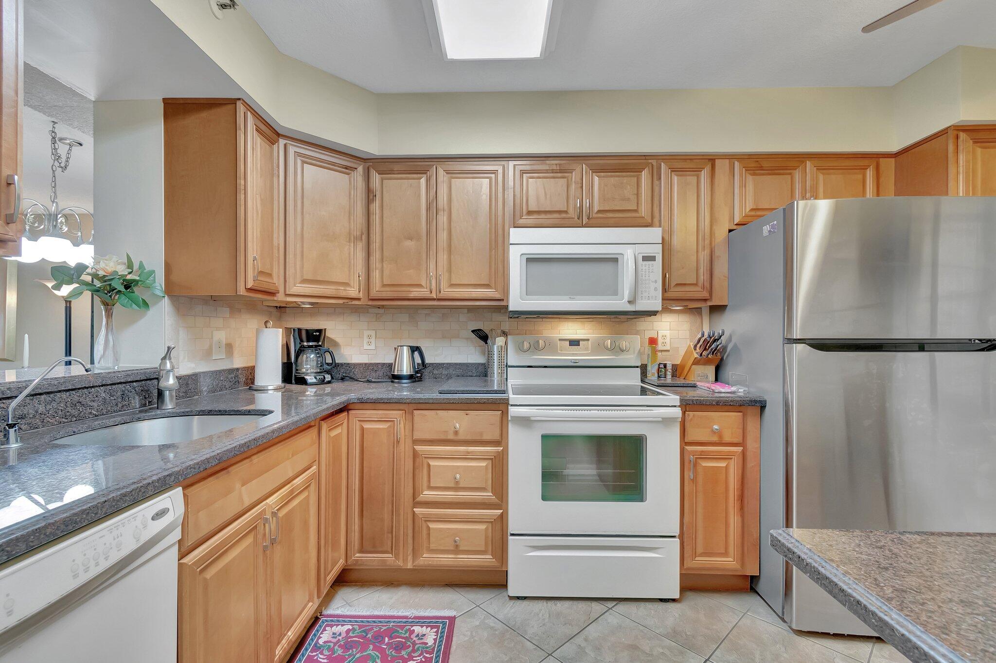 14426 Amberly Lane 104