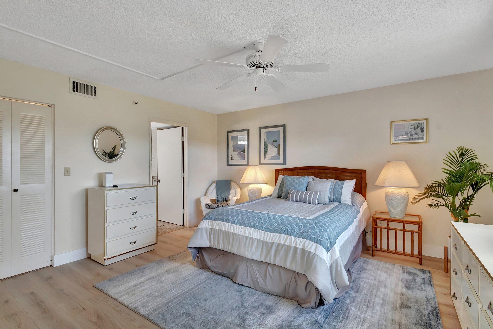 14426 Amberly Lane 104