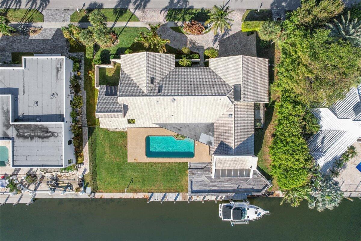 7464 NE Orchid Bay Terrace