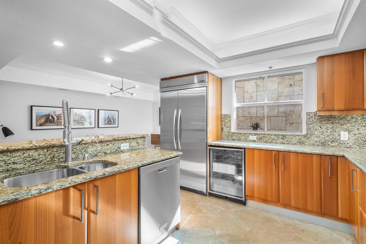 2051 SE 3rd Street Th-4