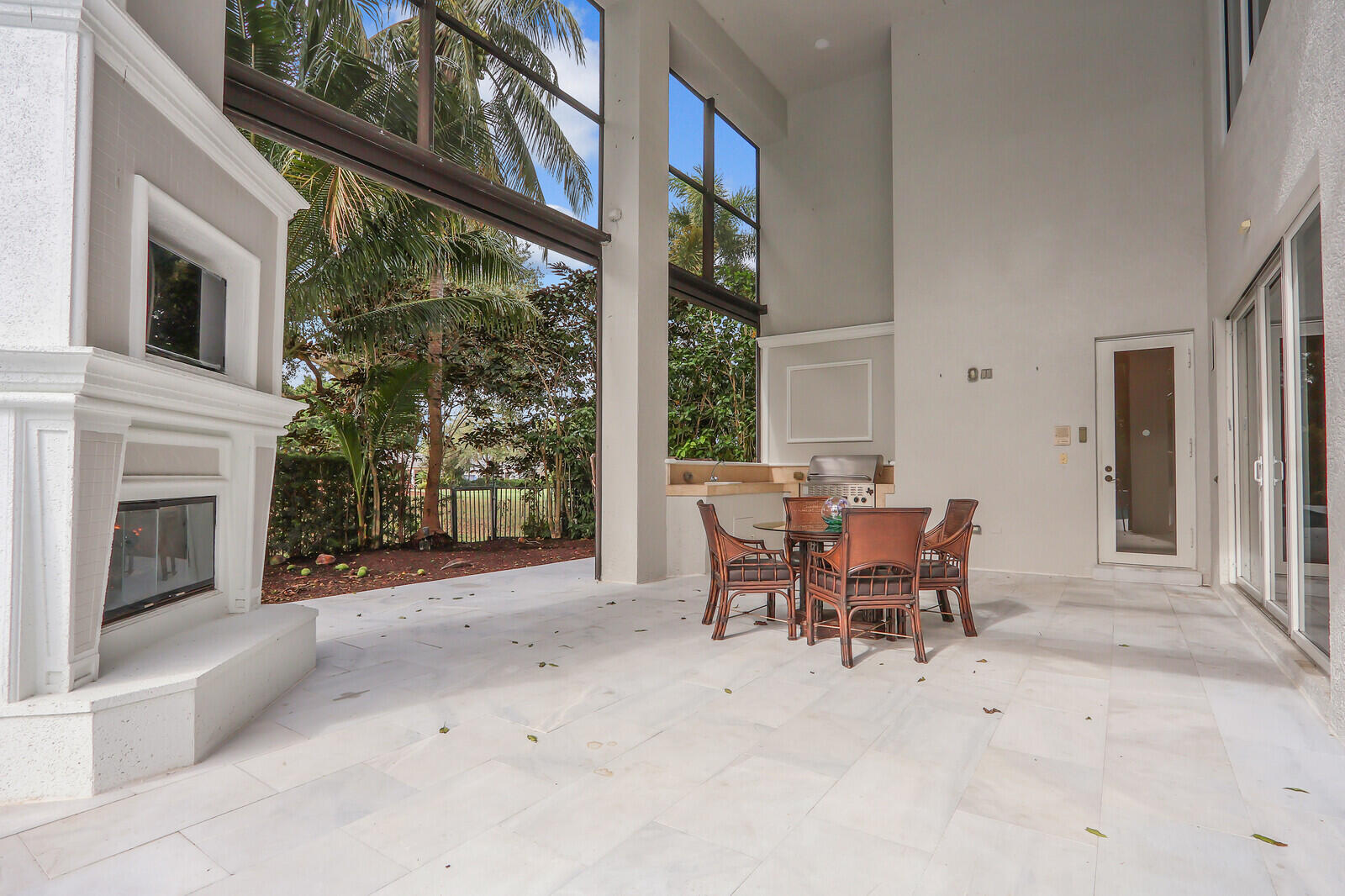123 San Marita Way