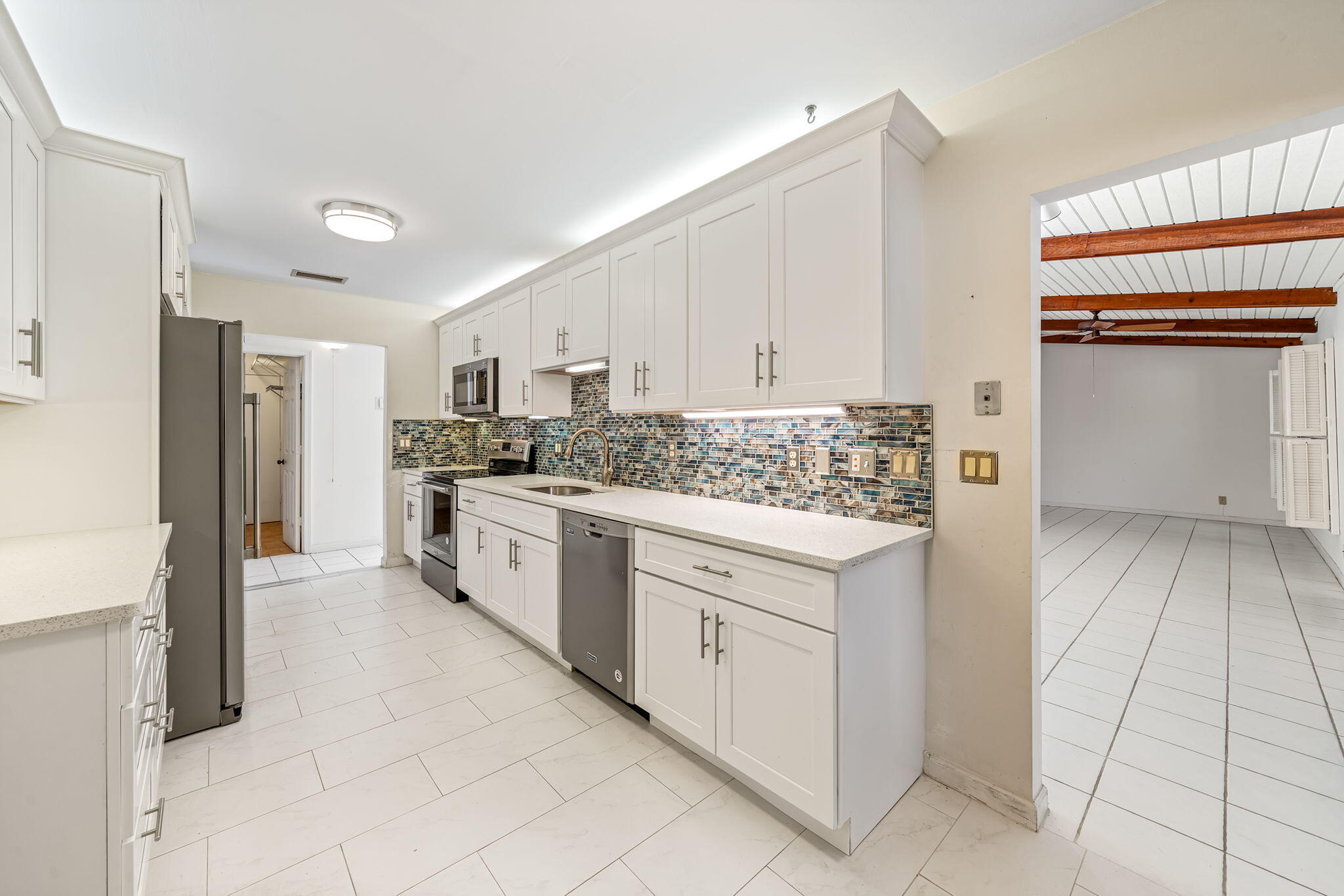 22002 Colony Drive