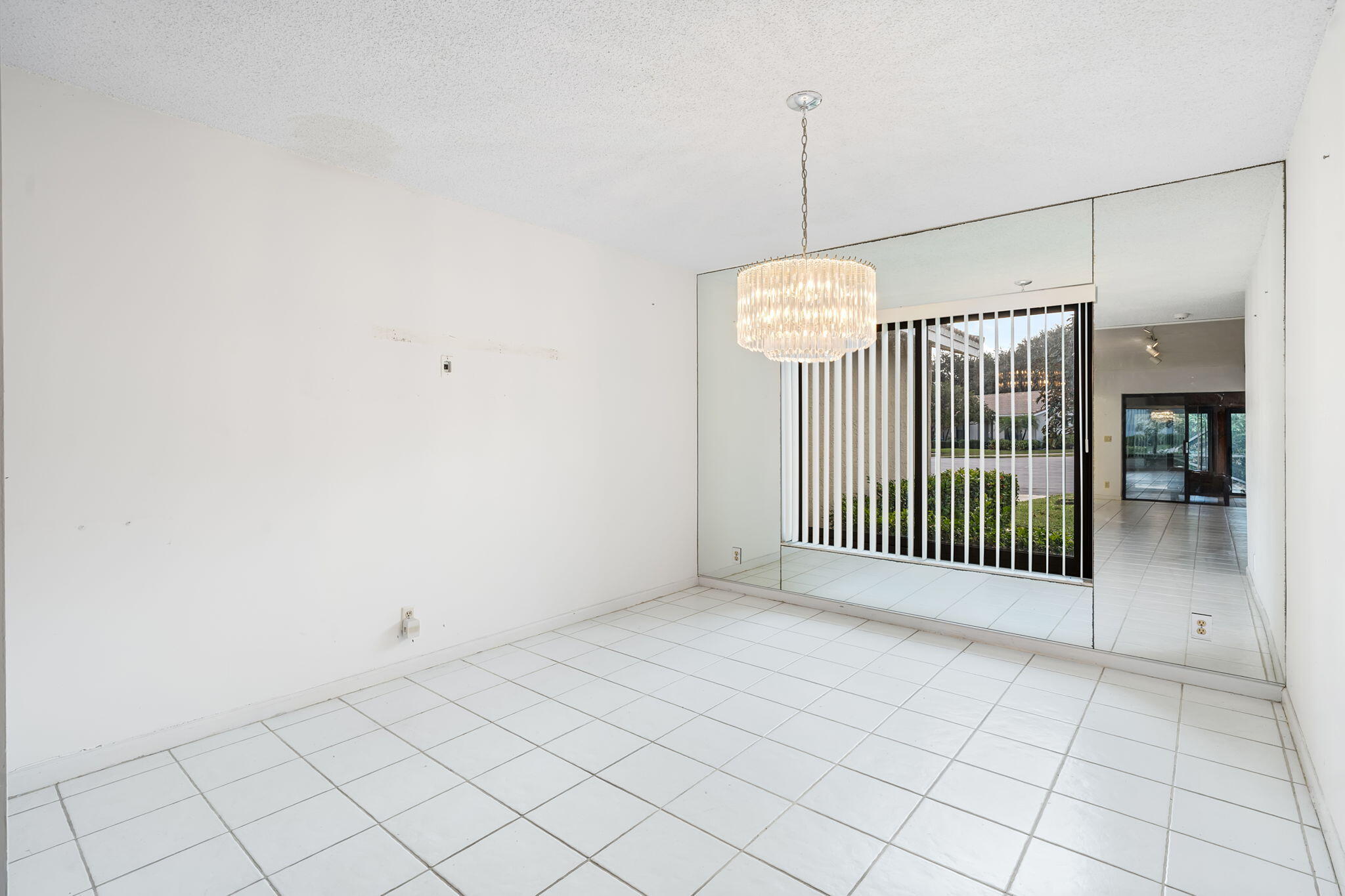 22002 Colony Drive