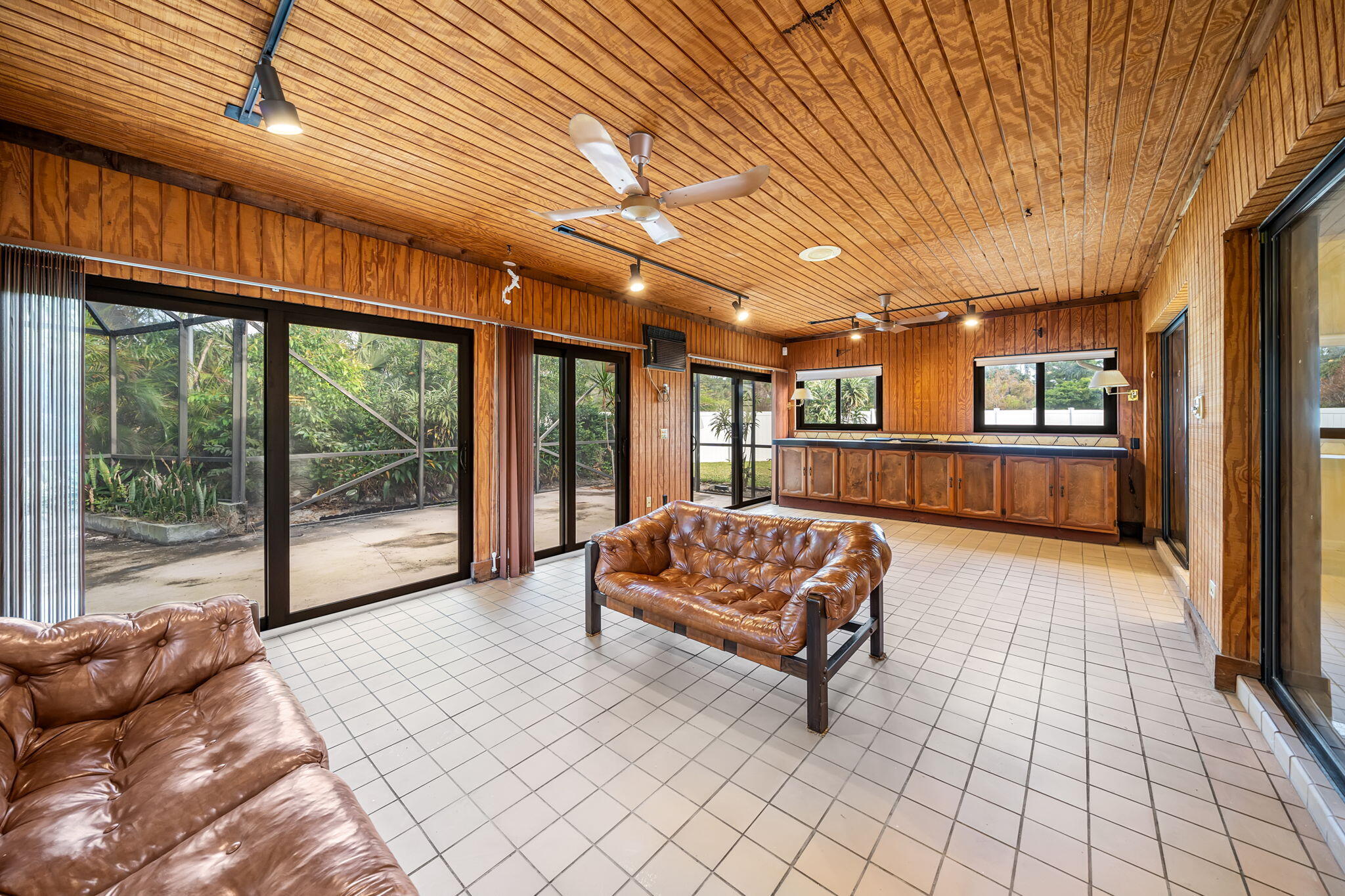 22002 Colony Drive
