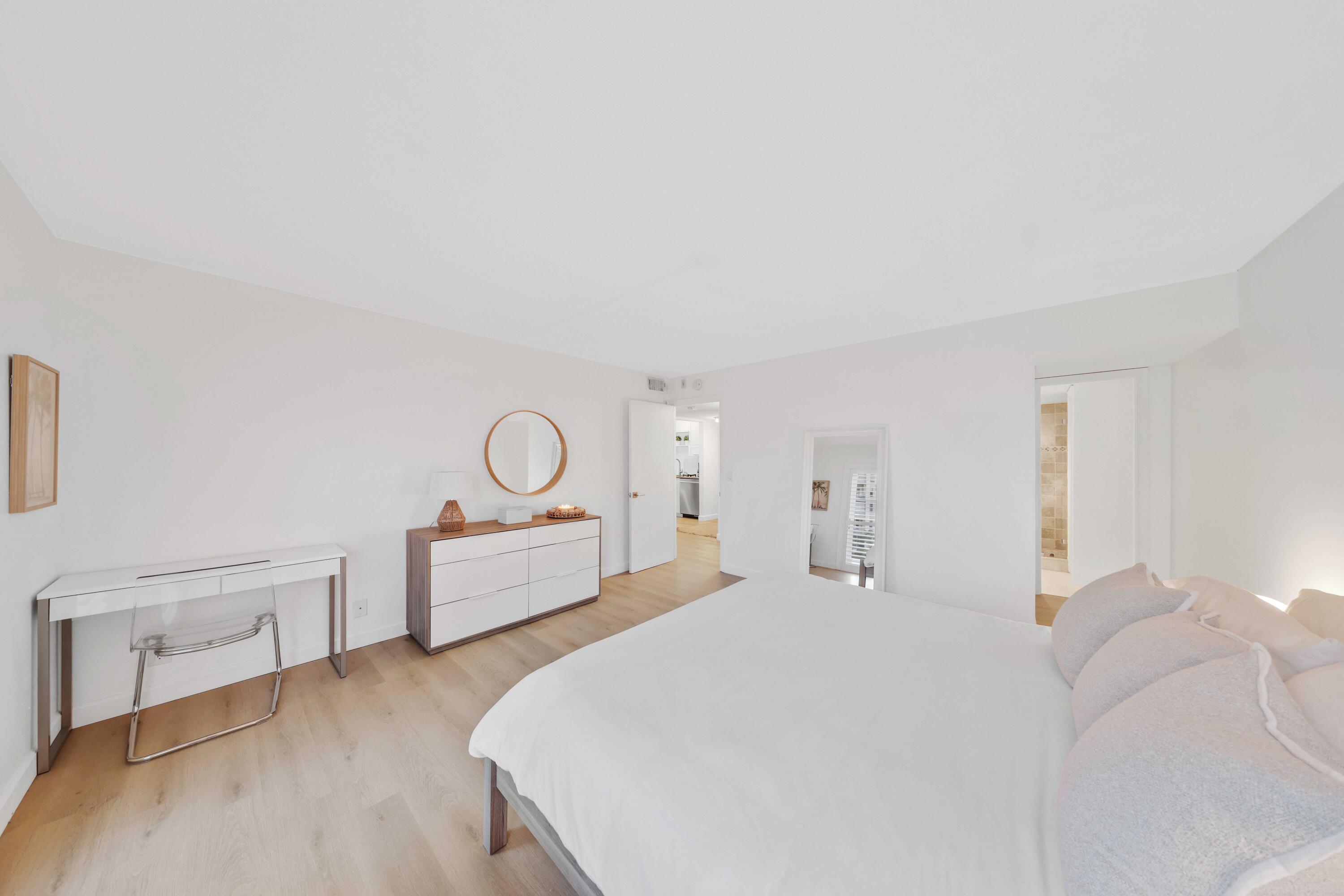 1111 S Ocean Boulevard 214