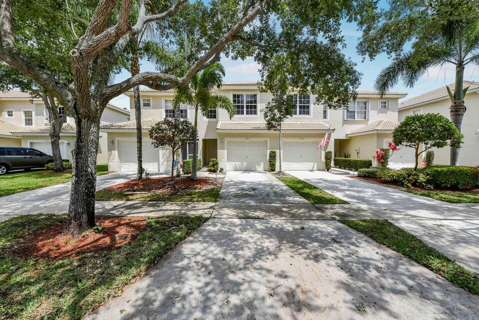 9687 Lago Drive