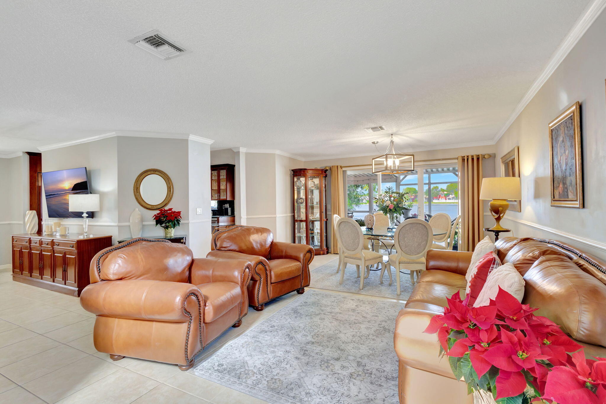 3194 Turtle Cove