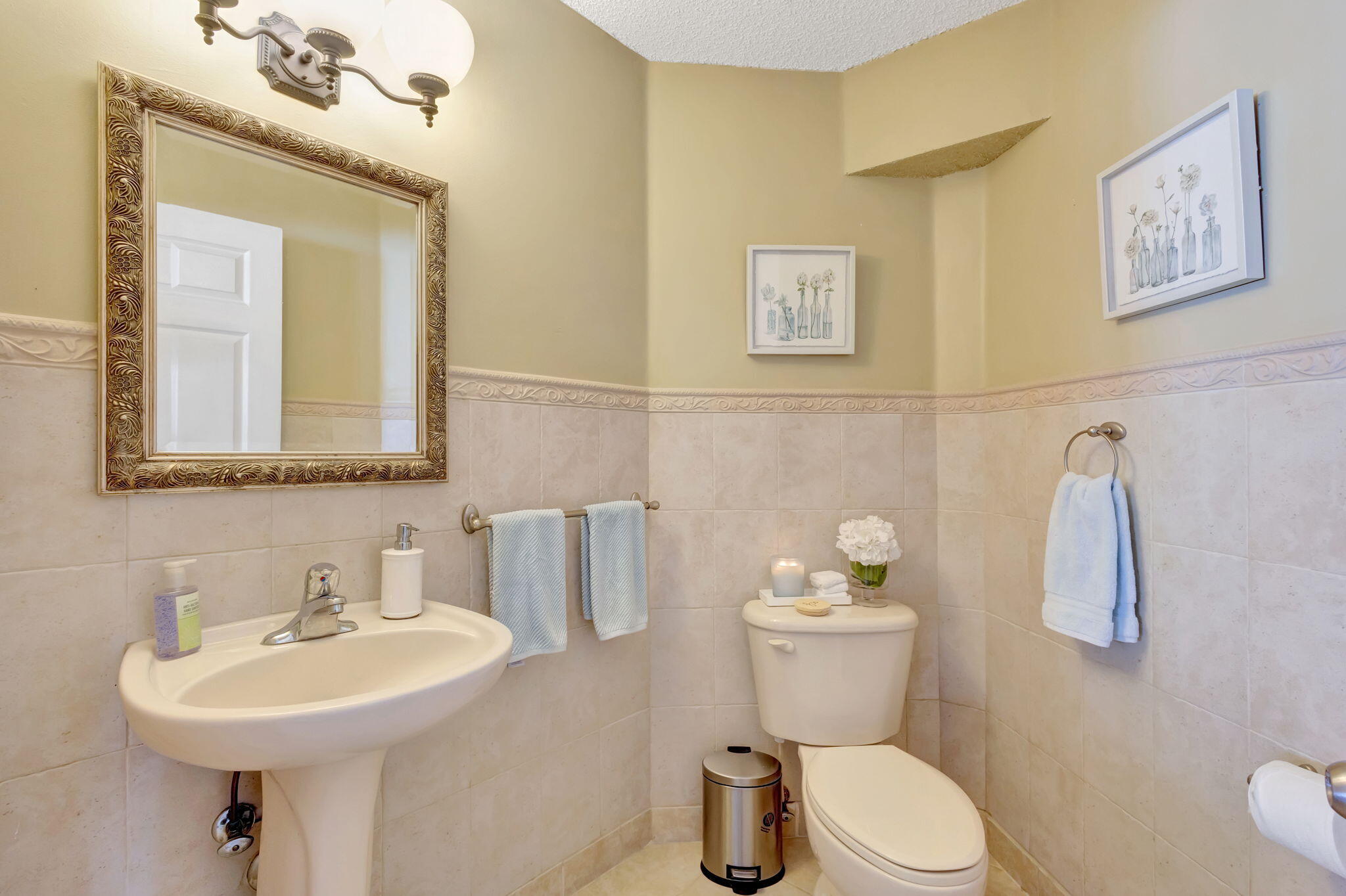 3194 Turtle Cove