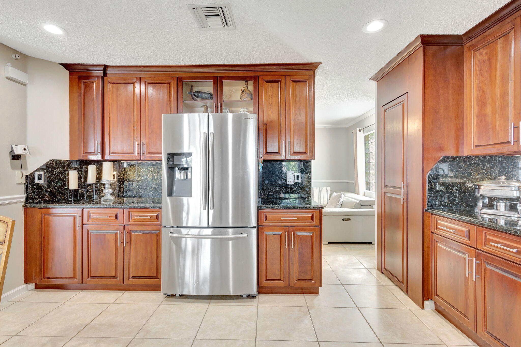 3194 Turtle Cove